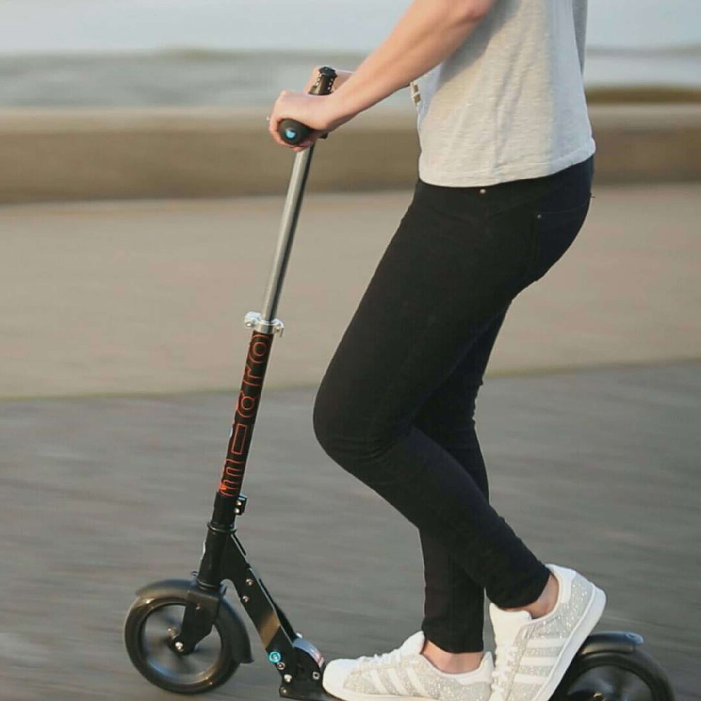 Micro Classic: Black