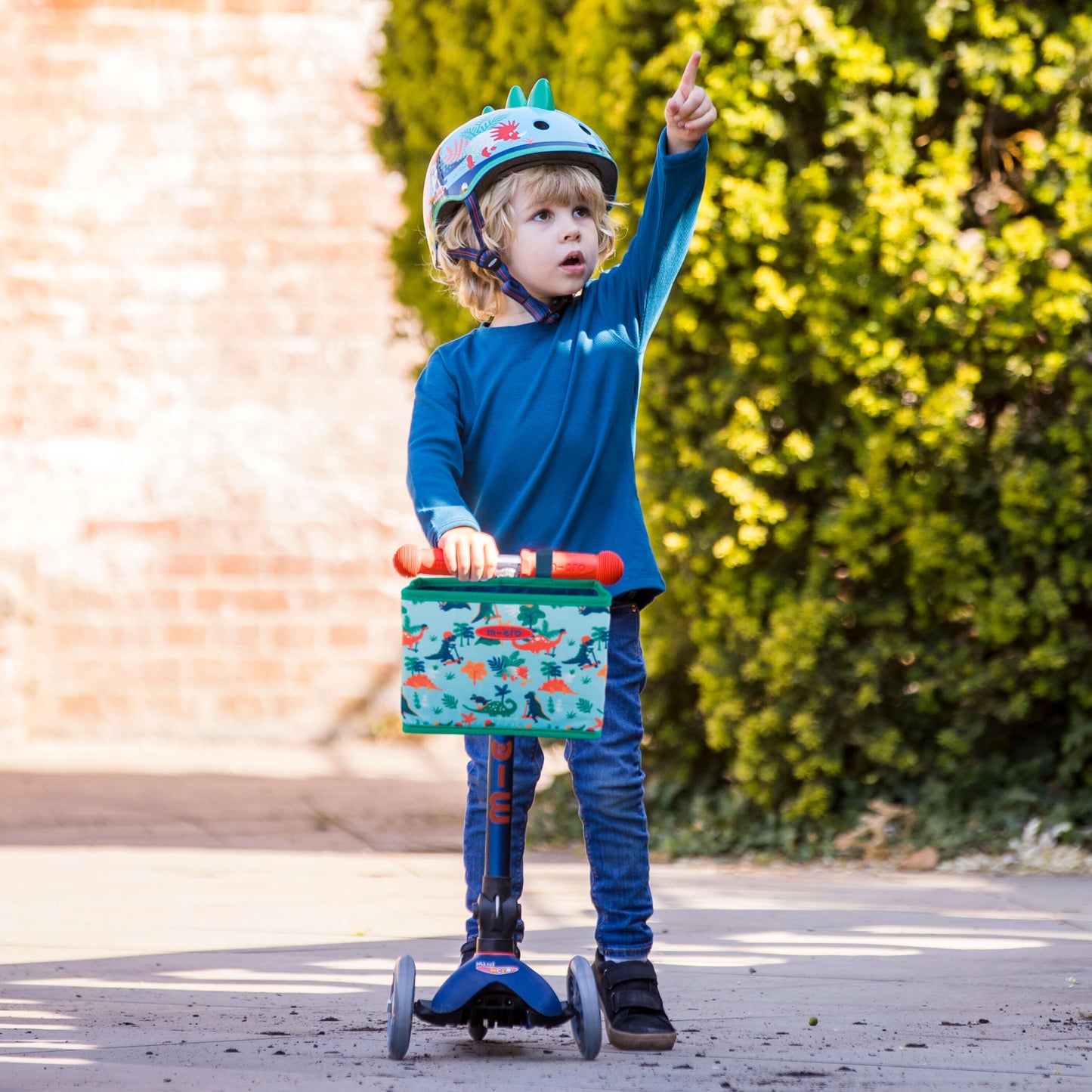 Folding Basket Made with recycled materials: Dino