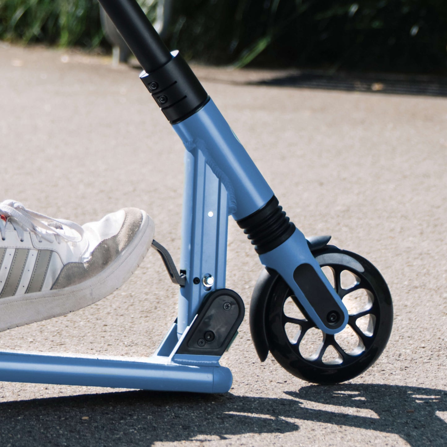 Micro Sprite Suspension: Blue